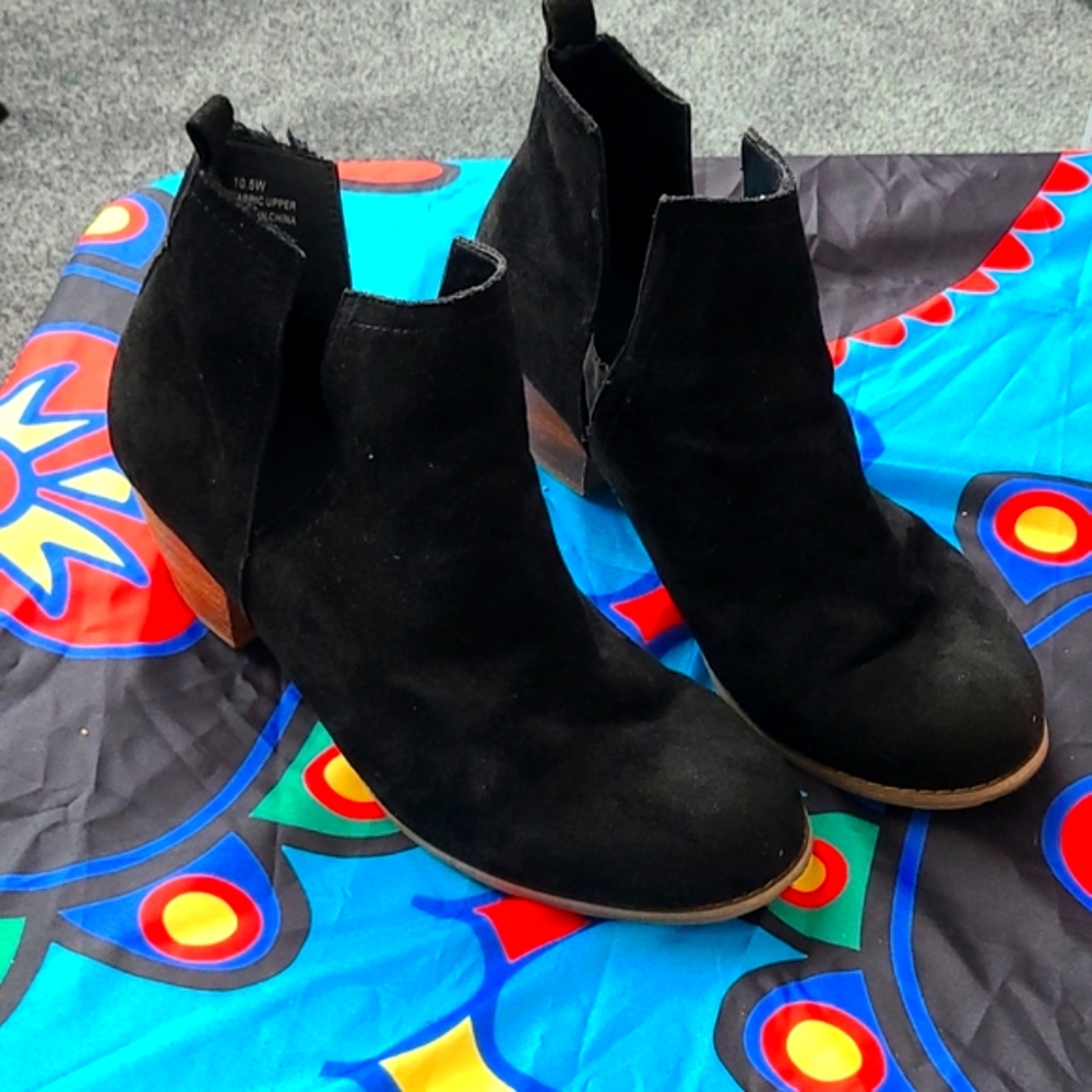 Torrid V-cut Bootie
